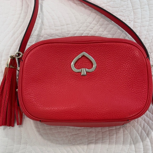 Kate Spade Kourtney Camera Crossbody Bag with Tassel - Picture 2 of 12